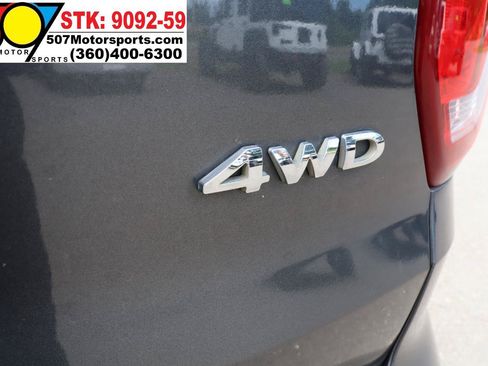 Used 2017 Ford Explorer Limited AWD/4WD image 16