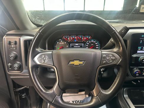 Used 2018 Chevrolet Silverado 1500 LT w/ True North Edition AWD/4WD image 12