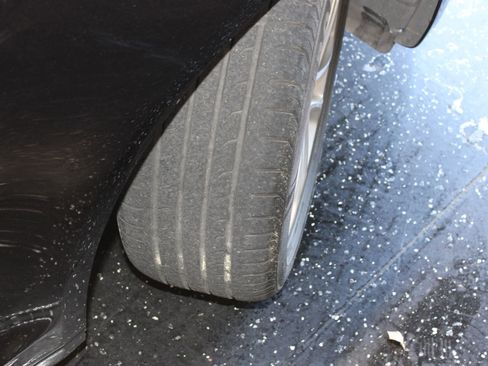 Used 2020 Ford Fusion SE image 26