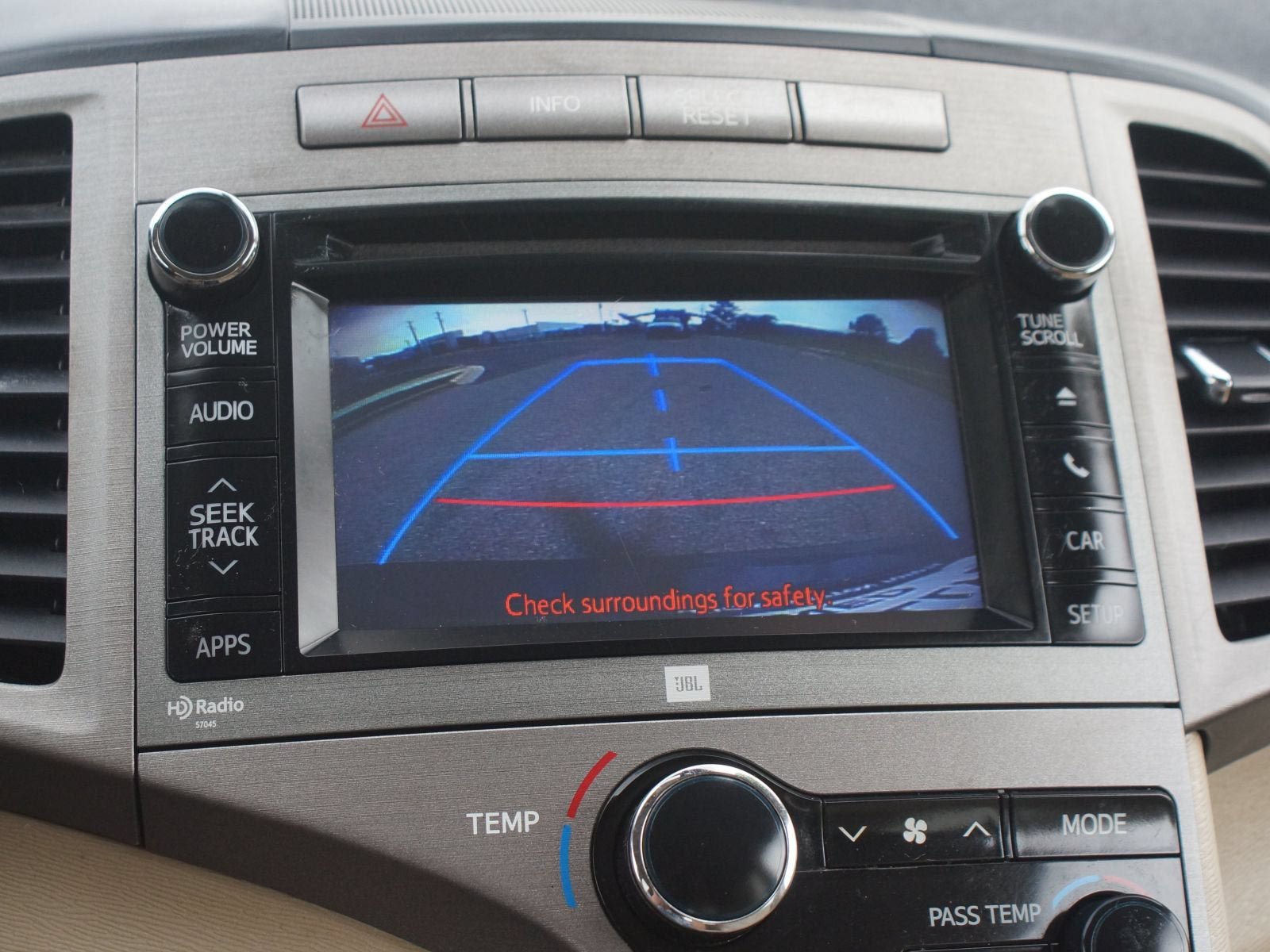 Used 2013 Toyota Venza XLE w/ XLE Premium Pkg FWD image 8