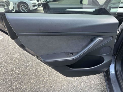 Used 2023 Tesla Model 3 Standard Range RWD image 19