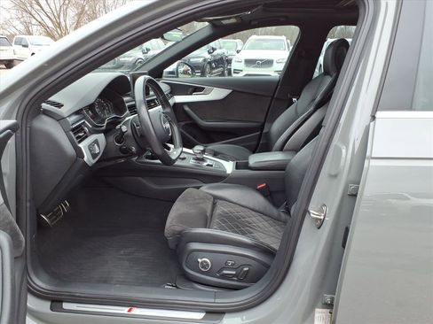 Used 2019 Audi S4 Premium w/ Convenience Package image 10