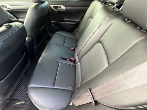 Used 2014 Lexus CT 200h FWD image 25