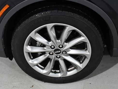 Used 2022 Lincoln Corsair AWD w/ Premium Package image 23