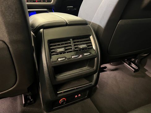 Certified 2024 BMW X5 sDrive40i w/ Premium Package image 33