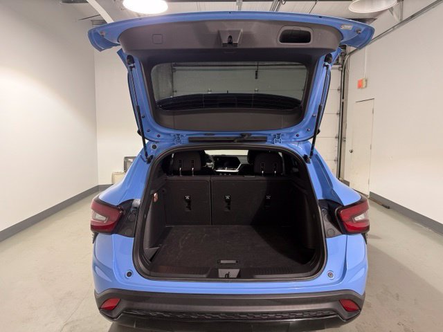 Used 2024 Chevrolet Trax RS w/ Driver Confidence Package FWD image 8