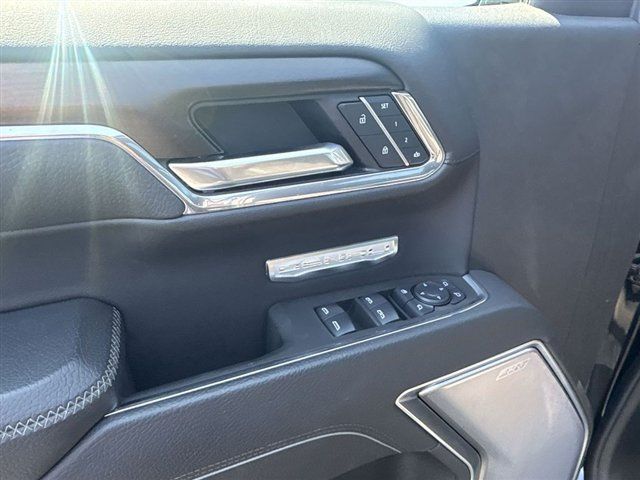 Certified 2025 GMC Sierra 1500 Denali w/ Denali Reserve Package AWD/4WD image 24
