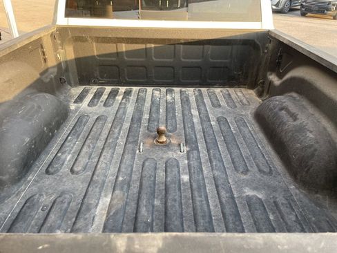 Used 2019 RAM 2500 Laramie w/ Night Edition image 32