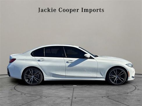 Used 2023 BMW 330i Sedan w/ M Sport Package image 6