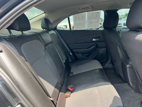 Used 2016 Chevrolet Malibu LT FWD image 13