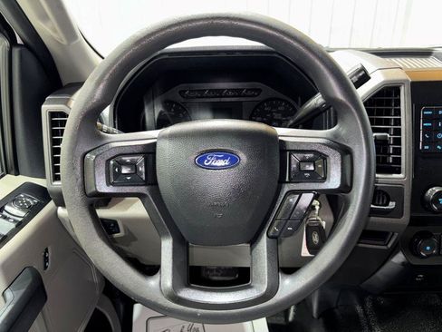 Used 2022 Ford F250 XL w/ Power Equipment Group RWD image 18