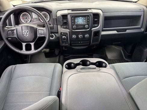 Used 2016 RAM 1500 Express w/ Black Ram 1500 Express Group image 4