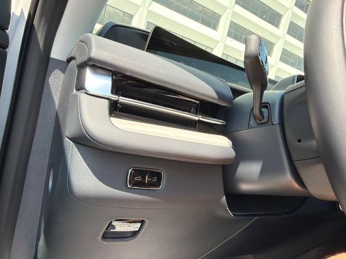 New 2027 Lincoln Navigator L Premier AWD/4WD image 33