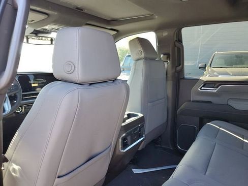 New 2026 GMC Sierra 1500 SLT w/ SLT Premium Plus Package image 12