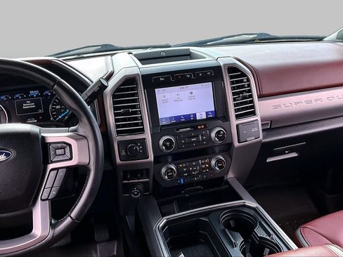 Used 2020 Ford F250 Platinum AWD/4WD image 7