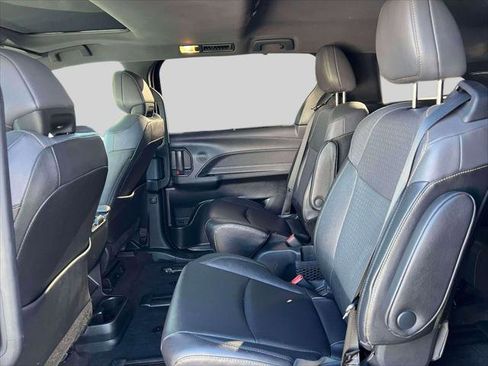 Certified 2024 Toyota Sienna XLE Woodland Edition image 13