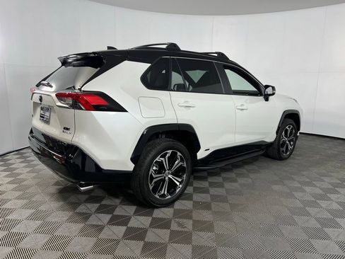 Used 2025 Toyota RAV4 XSE image 5