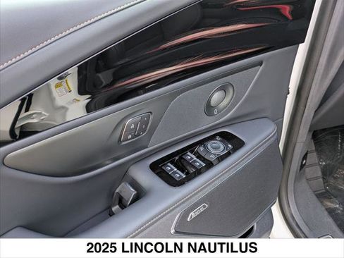New 2025 Lincoln Nautilus Premier w/ Equipment Group 102A image 7