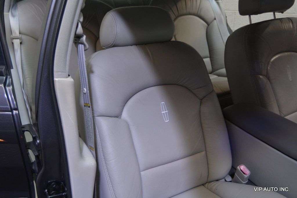 Used 1998 Lincoln Continental FWD image 14