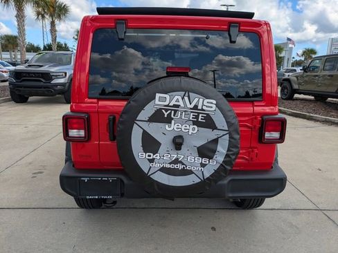 New 2025 Jeep Wrangler Sport S image 5