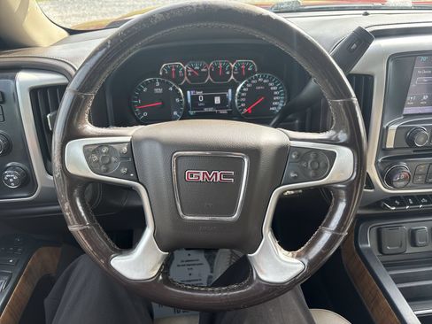 Used 2018 GMC Sierra 1500 SLT AWD/4WD image 17