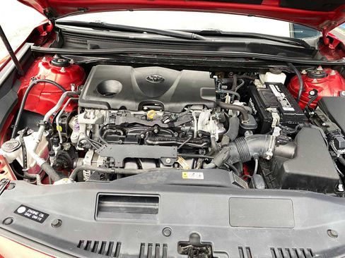 Used 2019 Toyota Camry SE w/ Audio Package image 6
