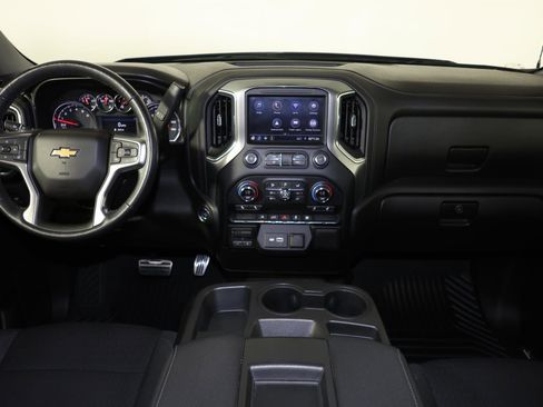 Used 2021 Chevrolet Silverado 1500 LT image 10