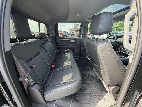 Used 2026 GMC Sierra 1500 Denali AWD/4WD image 12