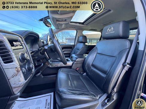 Used 2016 Chevrolet Silverado 1500 LTZ Z71 w/ Realtree Edition image 9