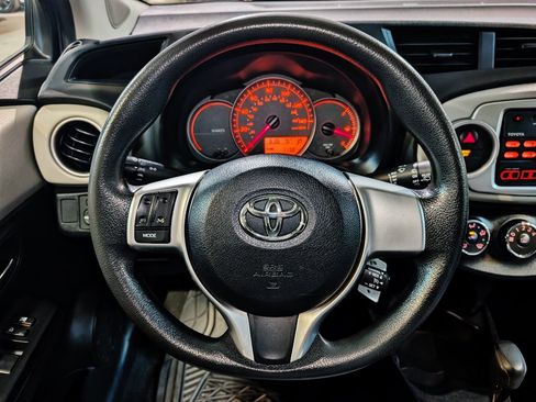 Used 2014 Toyota Yaris LE FWD image 25