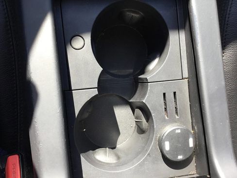 Used 2018 Land Rover Discovery Sport HSE image 38