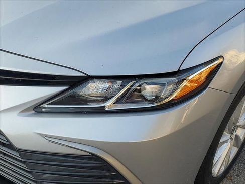 Used 2023 Toyota Camry LE image 14
