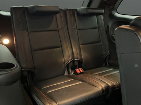 Used 2025 Dodge Durango GT AWD/4WD image 27