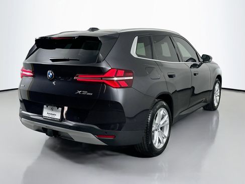 Used 2025 BMW X3 xDrive30i w/ Premium Package image 5