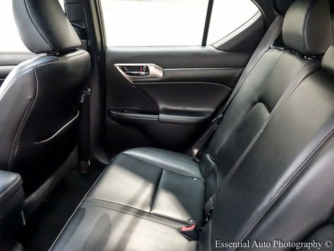 Used 2014 Lexus CT 200h image 13