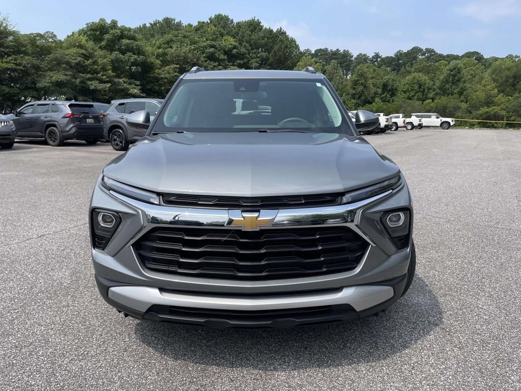 Used 2026 Chevrolet TrailBlazer LT AWD/4WD image 8