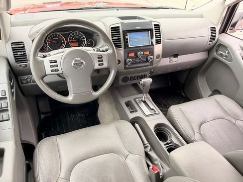 Used 2016 Nissan Frontier SL RWD image 13