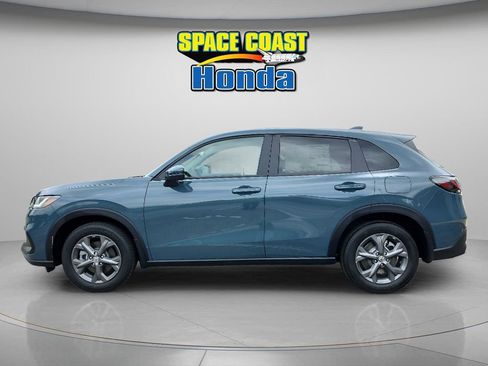 New 2026 Honda HR-V LX image 6