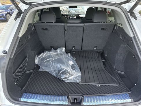 New 2025 Audi Q5 Premium Plus image 24