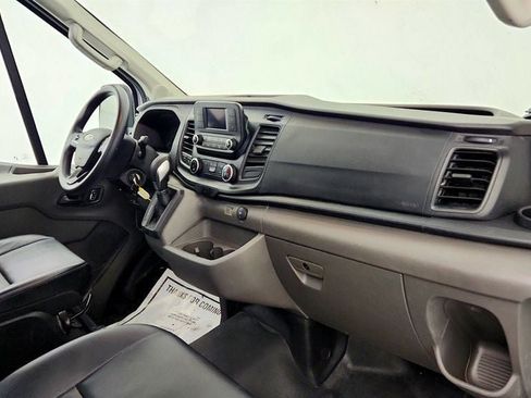 Used 2024 Ford Transit 250 148 Medium Roof RWD image 27
