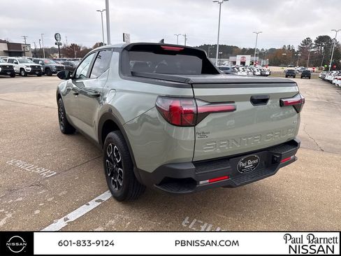 Used 2023 Hyundai Santa Cruz SEL image 15