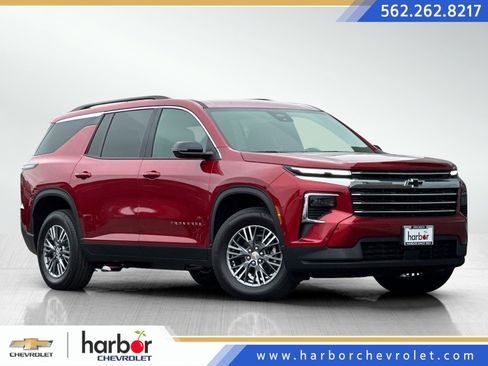 New 2025 Chevrolet Traverse LT w/ Enhanced Driving Package image 1