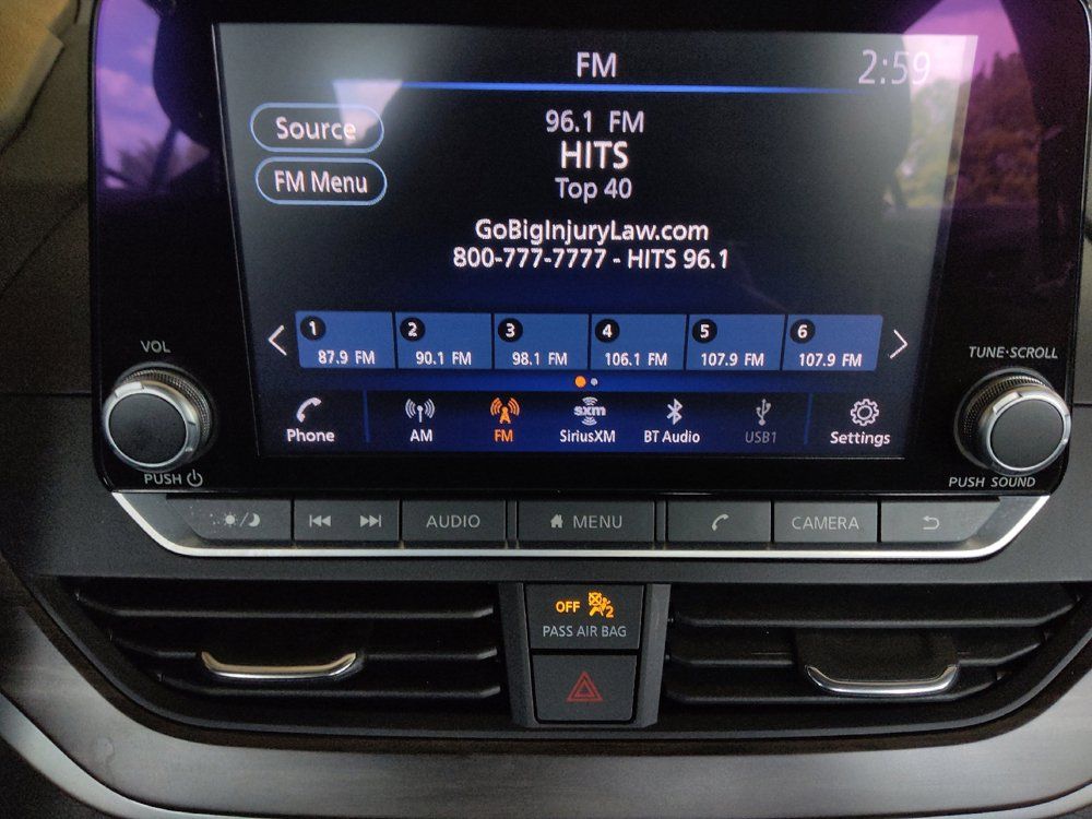 Used 2023 Nissan Altima 2.5 SV AWD/4WD image 25