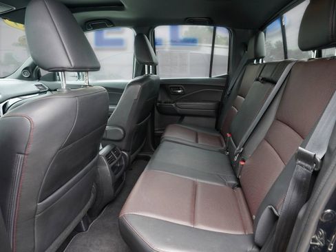 Used 2019 Honda Ridgeline Black Edition image 17