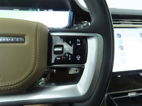 New 2025 Land Rover Range Rover Autobiography image 12
