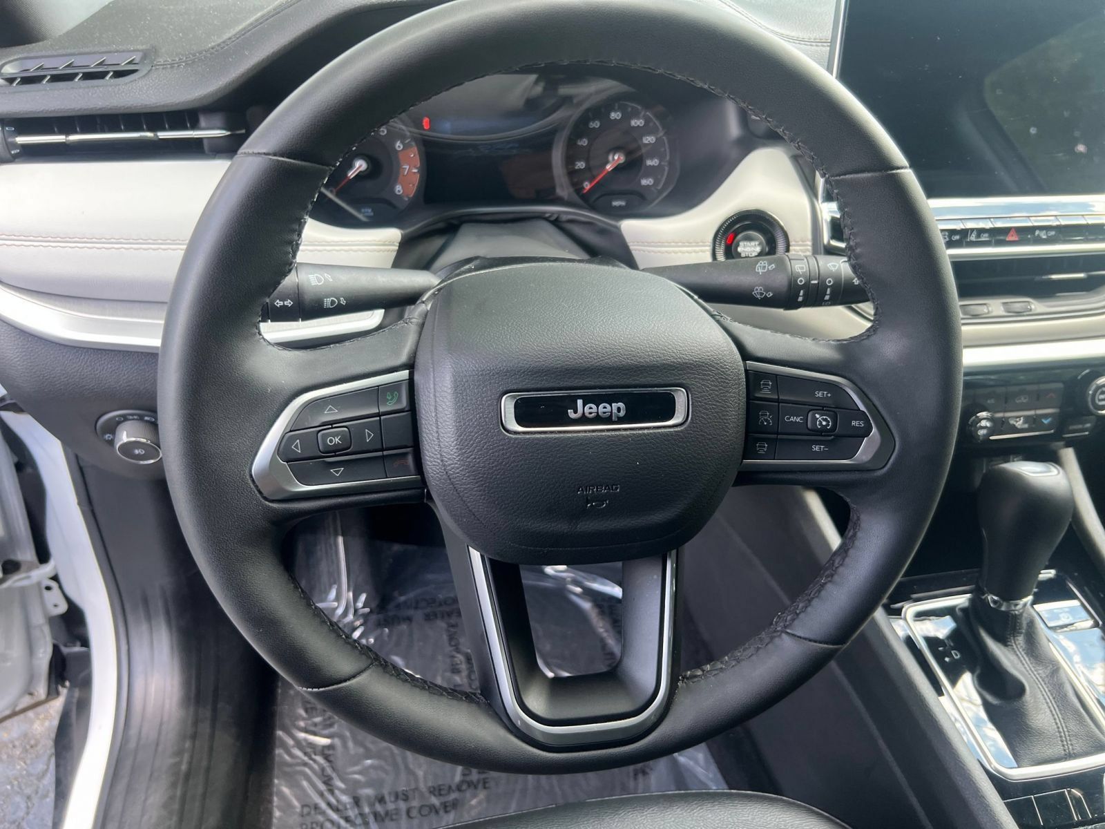 Used 2025 Jeep Compass Limited AWD/4WD image 24