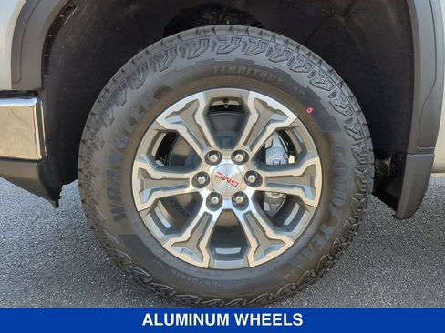 New 2026 GMC Sierra 1500 SLE AWD/4WD image 24