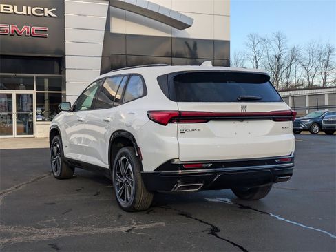 New 2026 Buick Enclave Sport Touring image 6