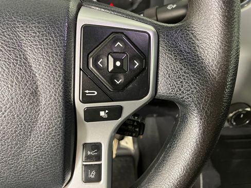 Used 2018 Toyota Tundra SR5 image 18