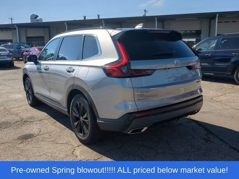 Used 2023 Honda CR-V Sport Touring image 3